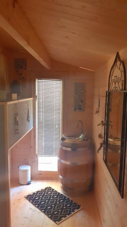 Au Fil De L Ance Bed & Breakfast Beauzac Exterior photo