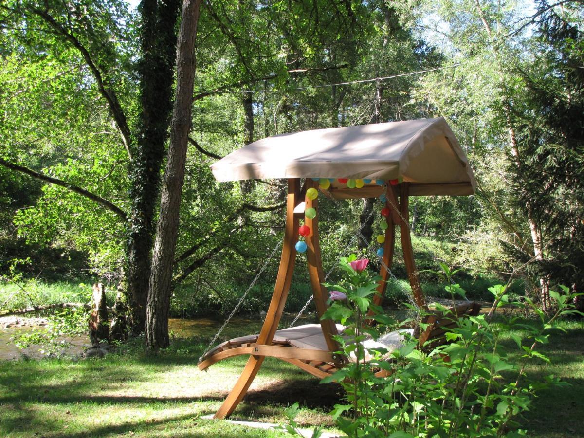 Au Fil De L Ance Bed & Breakfast Beauzac Exterior photo