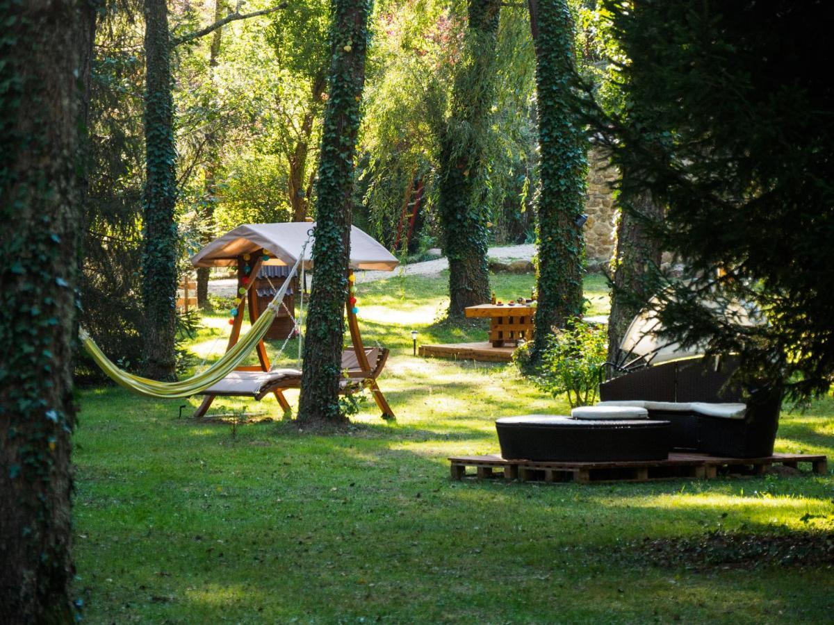 Au Fil De L Ance Bed & Breakfast Beauzac Exterior photo